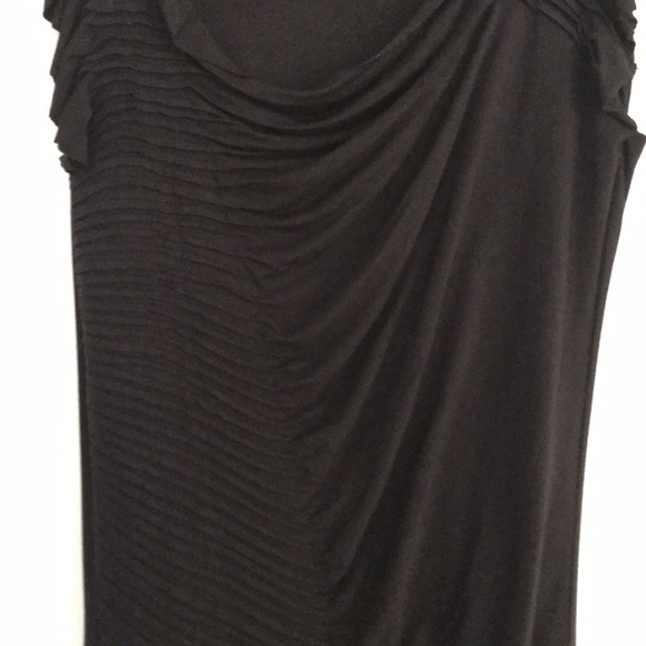 Little black dress! - Picture 3 of 9